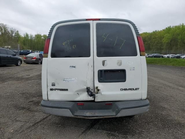 2002 Chevrolet Express G3500