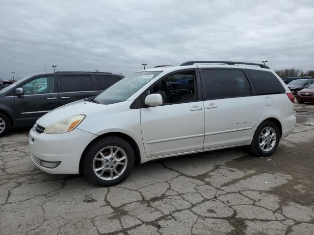 2005 Toyota Sienna XLE