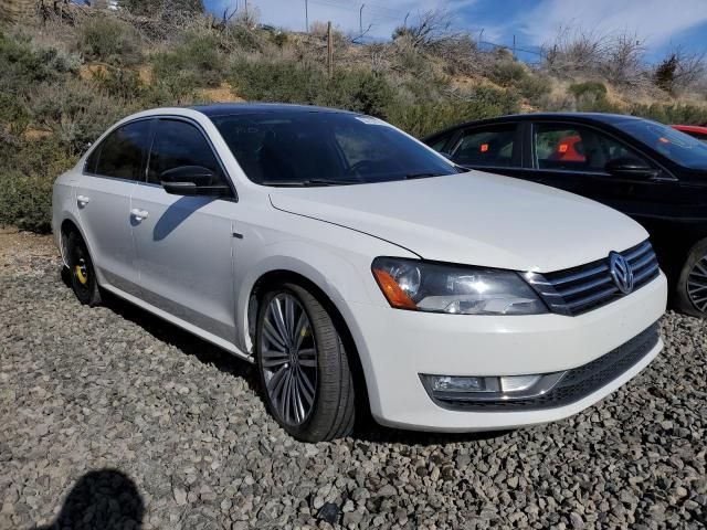 2015 Volkswagen Passat SE