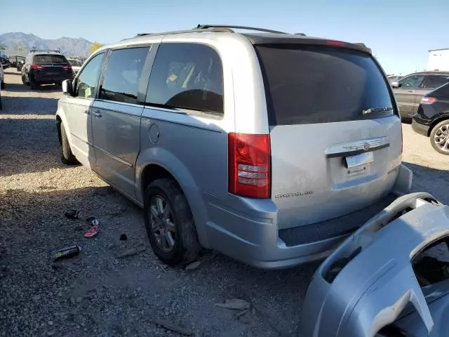 2010 Chrysler Town & Country Touring