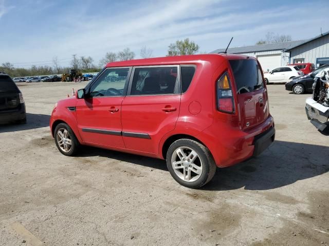 2011 KIA Soul +