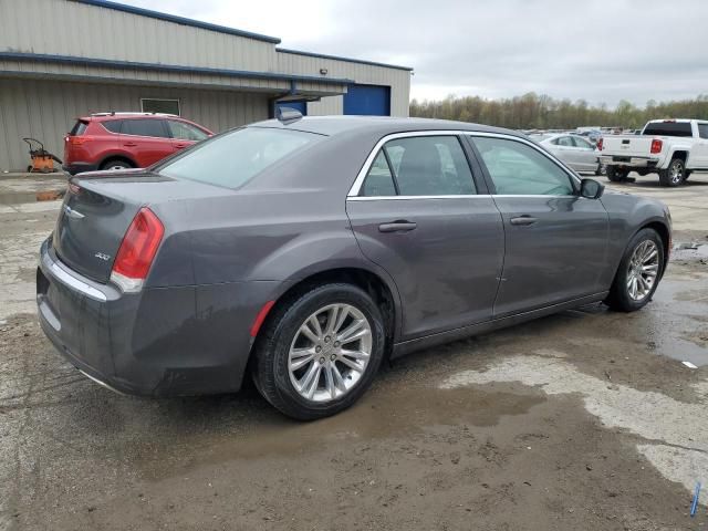 2019 Chrysler 300 Touring