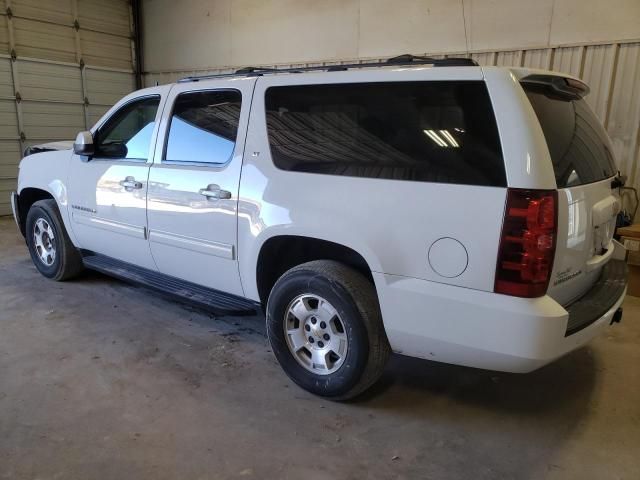 2014 Chevrolet Suburban C1500 LT