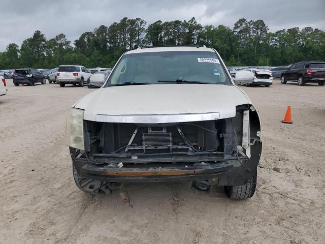 2008 Cadillac Escalade Luxury