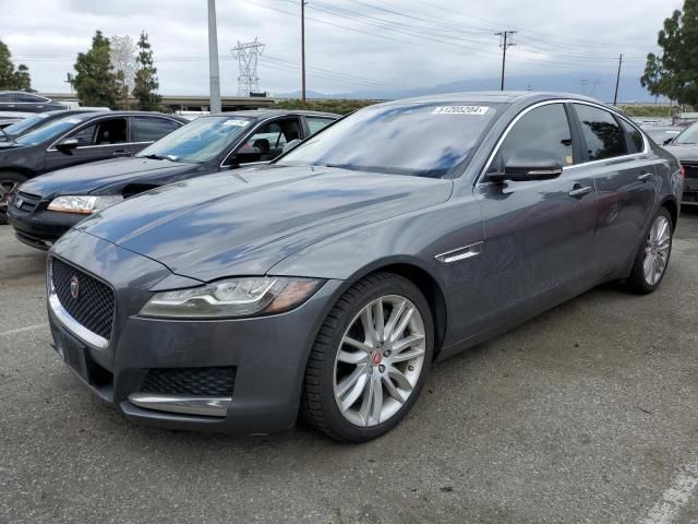 2016 Jaguar XF Prestige