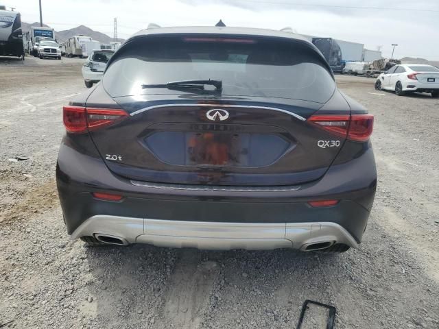 2017 Infiniti QX30 Base