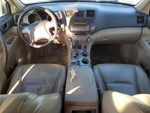 2010 Toyota Highlander SE