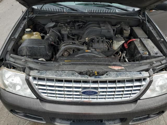 2005 Ford Explorer XLT