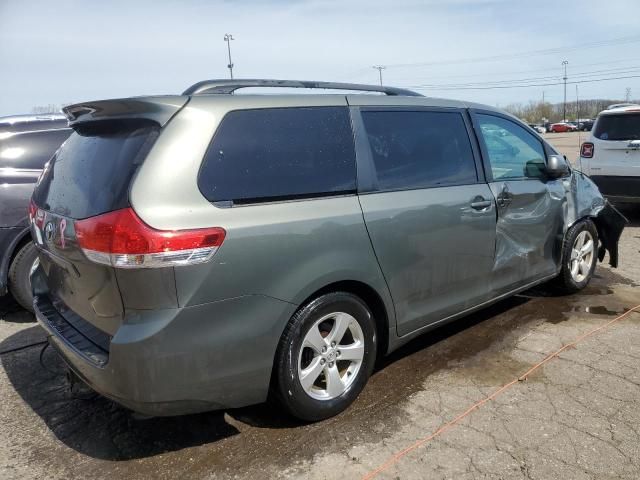 2012 Toyota Sienna LE