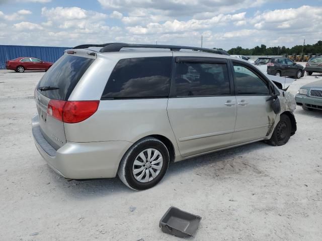 2006 Toyota Sienna CE