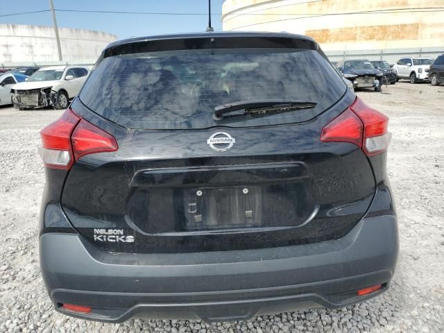 2018 Nissan Kicks S