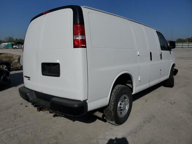 2015 Chevrolet Express G2500