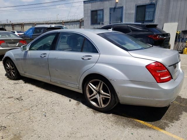 2010 Mercedes-Benz S 550