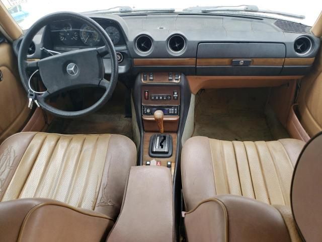 1984 Mercedes-Benz 300 DT