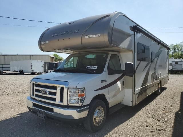 2016 Ford Econoline E450 Super Duty Cutaway Van