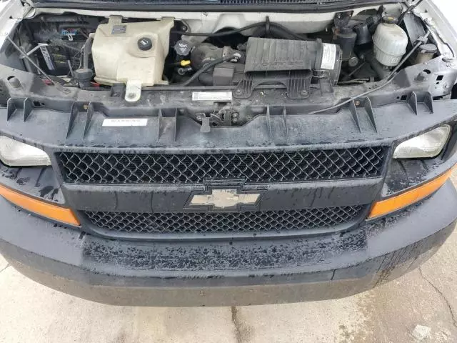 2005 Chevrolet Express G2500