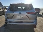 2022 Toyota Highlander Hybrid LE