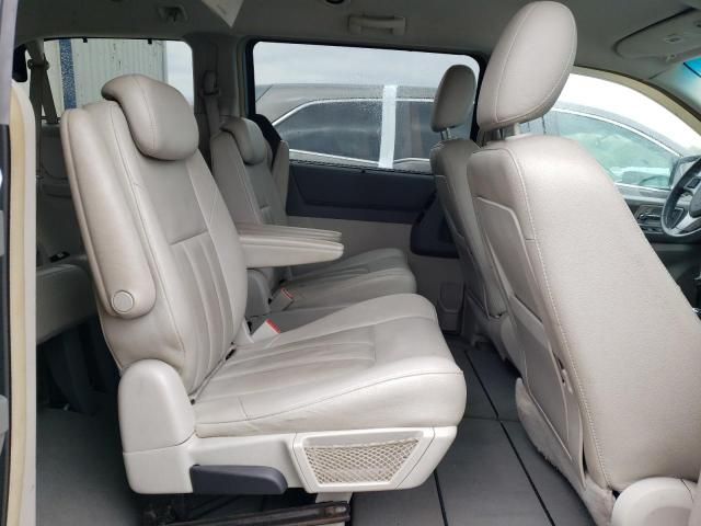 2008 Chrysler Town & Country Touring