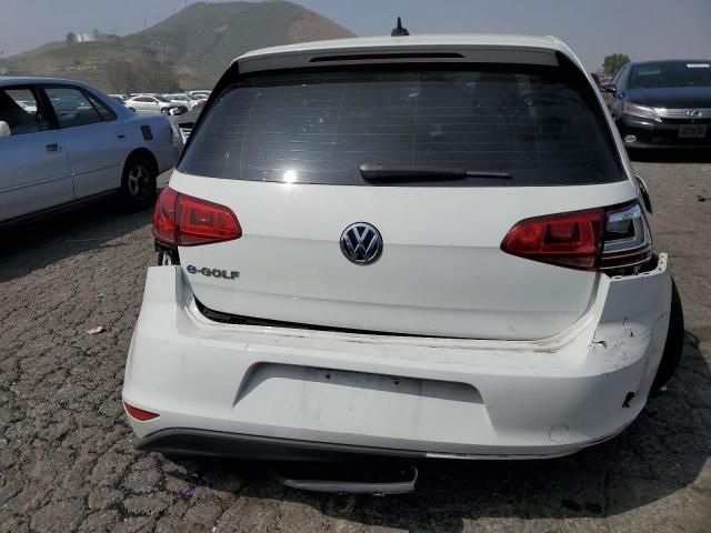 2016 Volkswagen E-GOLF SE