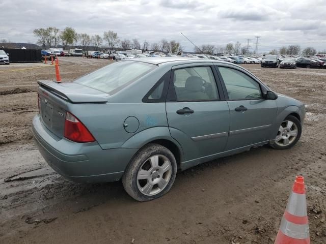 2005 Ford Focus ZX4