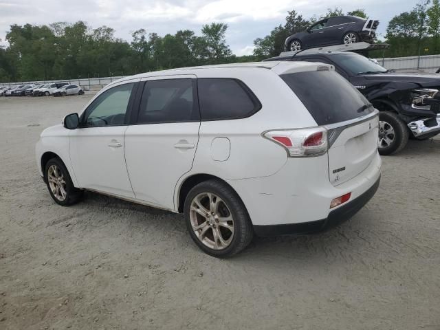 2014 Mitsubishi Outlander SE