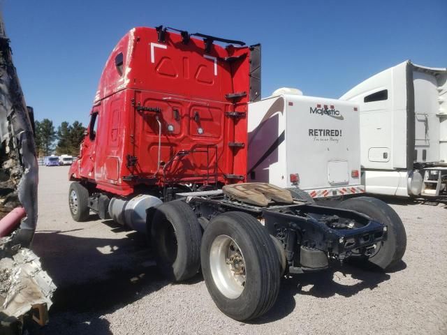 2024 Freightliner Cascadia 126