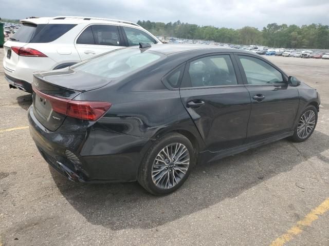 2023 KIA Forte GT Line