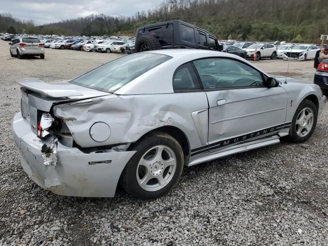 2003 Ford Mustang