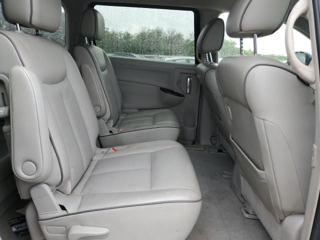 2011 Nissan Quest S