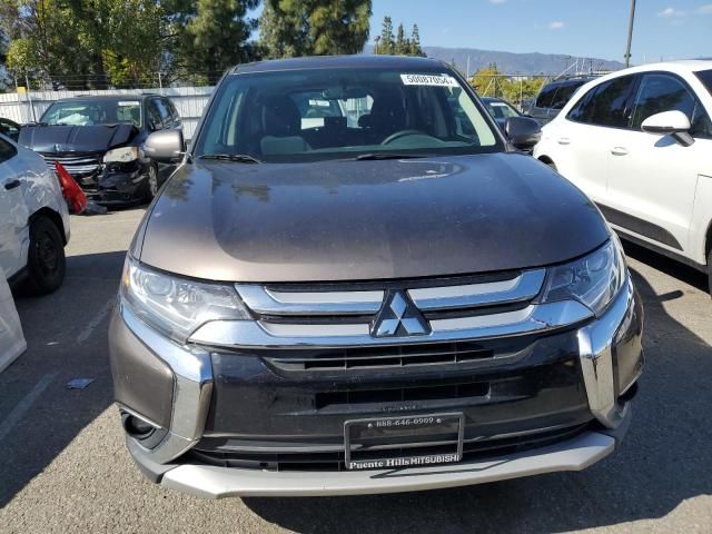 2018 Mitsubishi Outlander SE