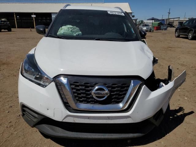 2018 Nissan Kicks S