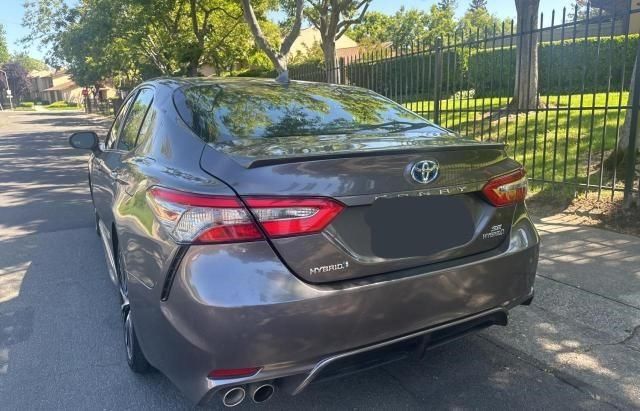 2018 Toyota Camry Hybrid