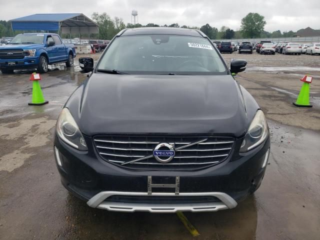 2017 Volvo XC60 T6 Dynamic