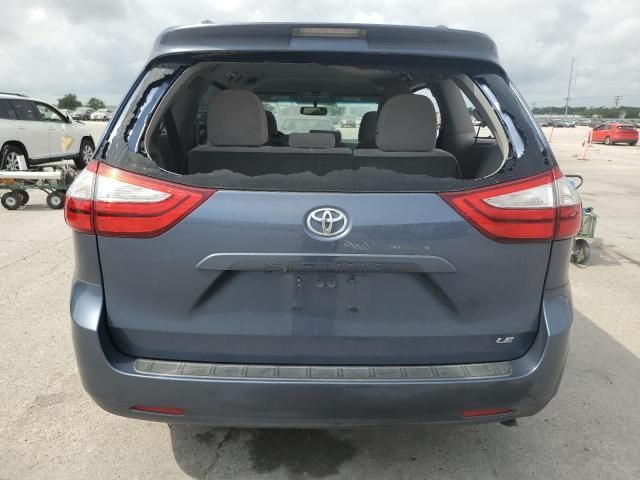 2015 Toyota Sienna LE