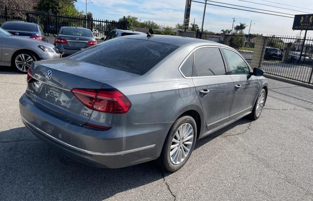 2017 Volkswagen Passat SE