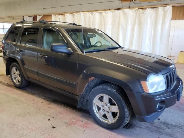 2006 Jeep Grand Cherokee Laredo