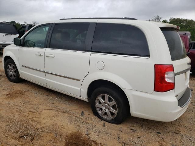 2013 Chrysler Town & Country Touring