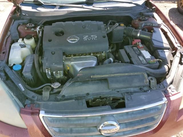 2004 Nissan Altima Base