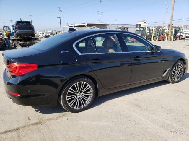 2019 BMW 530E