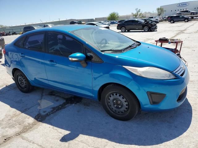 2013 Ford Fiesta SE