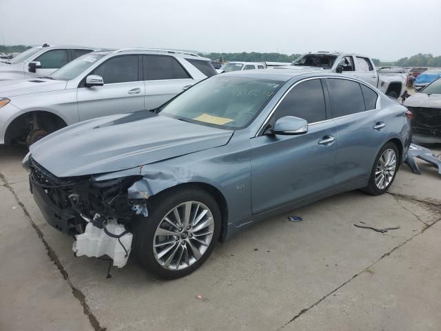 2018 Infiniti Q50 Luxe