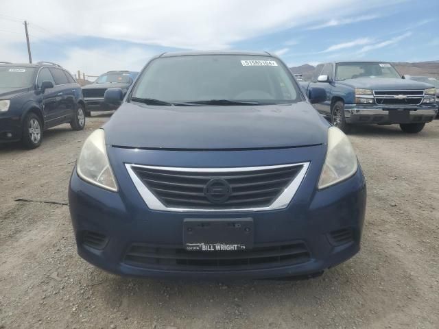 2013 Nissan Versa S