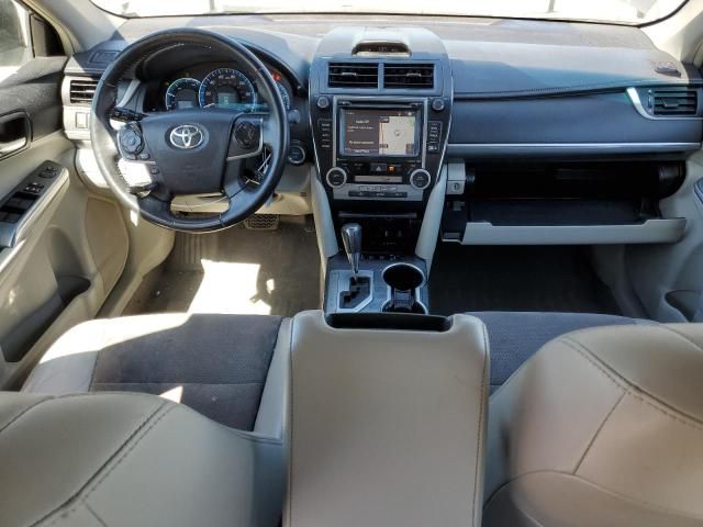 2014 Toyota Camry Hybrid