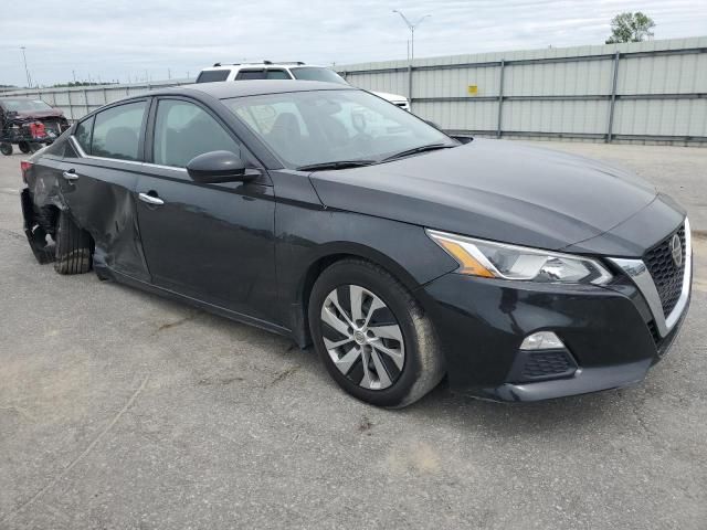 2019 Nissan Altima S