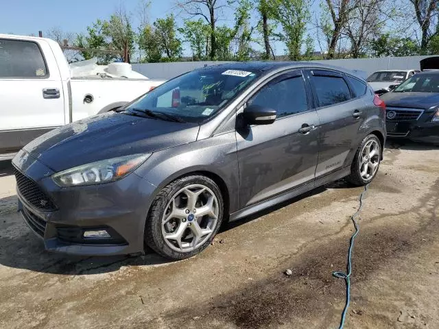 2016 Ford Focus ST