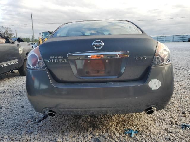 2011 Nissan Altima Base