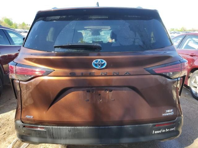 2022 Toyota Sienna XLE