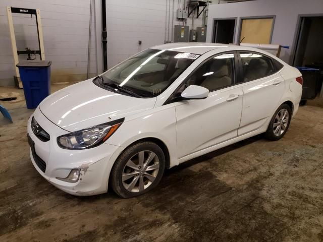 2012 Hyundai Accent GLS