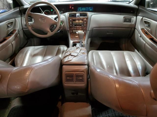 2002 Toyota Avalon XL