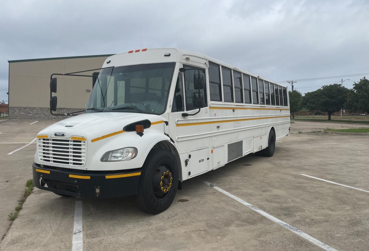 2013 Freightliner Chassis B2B For Sale in Grand Prairie, TX Lot #53247***